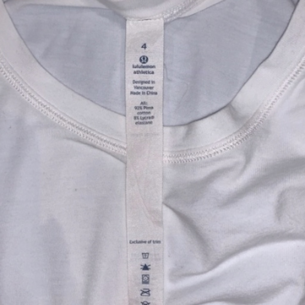 Lululemon White T-shirt size 4